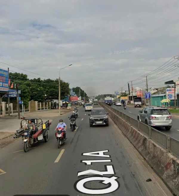 Bán nhà mặt tiền Quốc lộ 1A, Trảng Bom, 180m², 4 tỷ