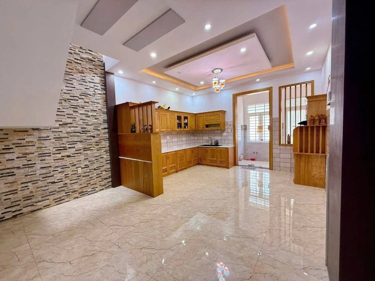 Bán nhà 1 trệt 2 lầu 87,5m2 Khu TĐC 30/4 Long Toàn, TP Bà Rịa, giá 5,95 tỷ - Ảnh thu nhỏ 2
