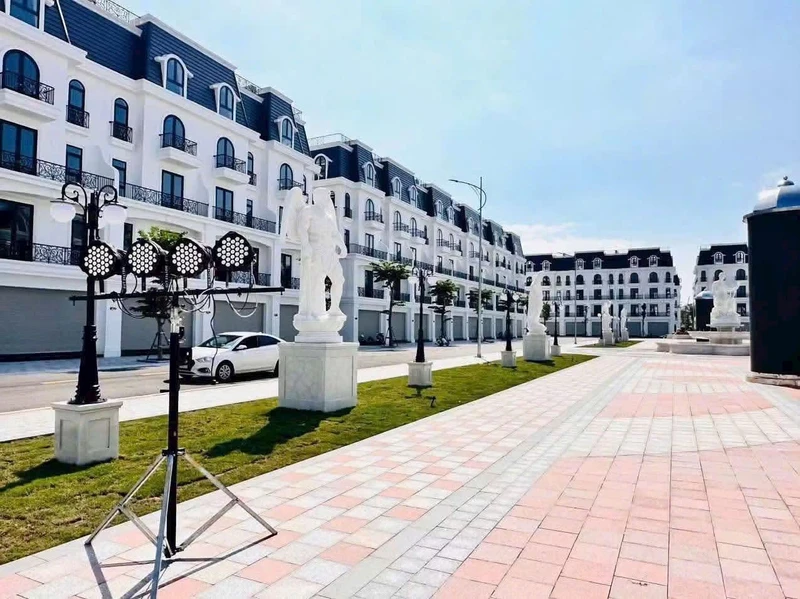 Bán shophouse 343m2 mặt tiền 38m tại Thủy Nguyên giá 6,9 tỷ
