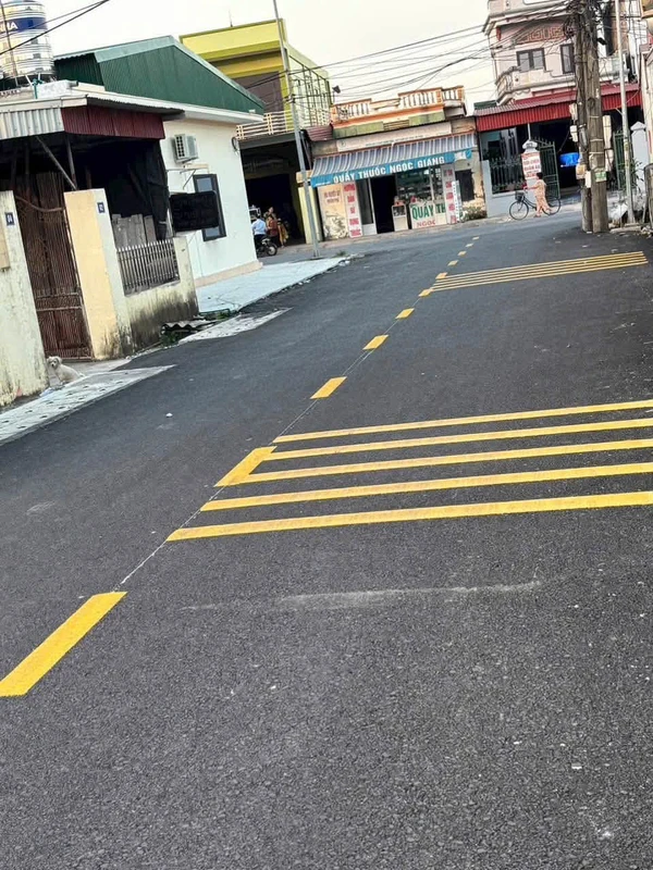 Bán nhà mới kiểu tân cổ điển 100m² Hữu Định Bến Tre nhadattramngoc