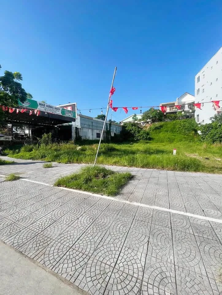 Bán đất mặt tiền Đồng Khởi 100m² ngang 6,7m, 6 tỷ - Ảnh 1