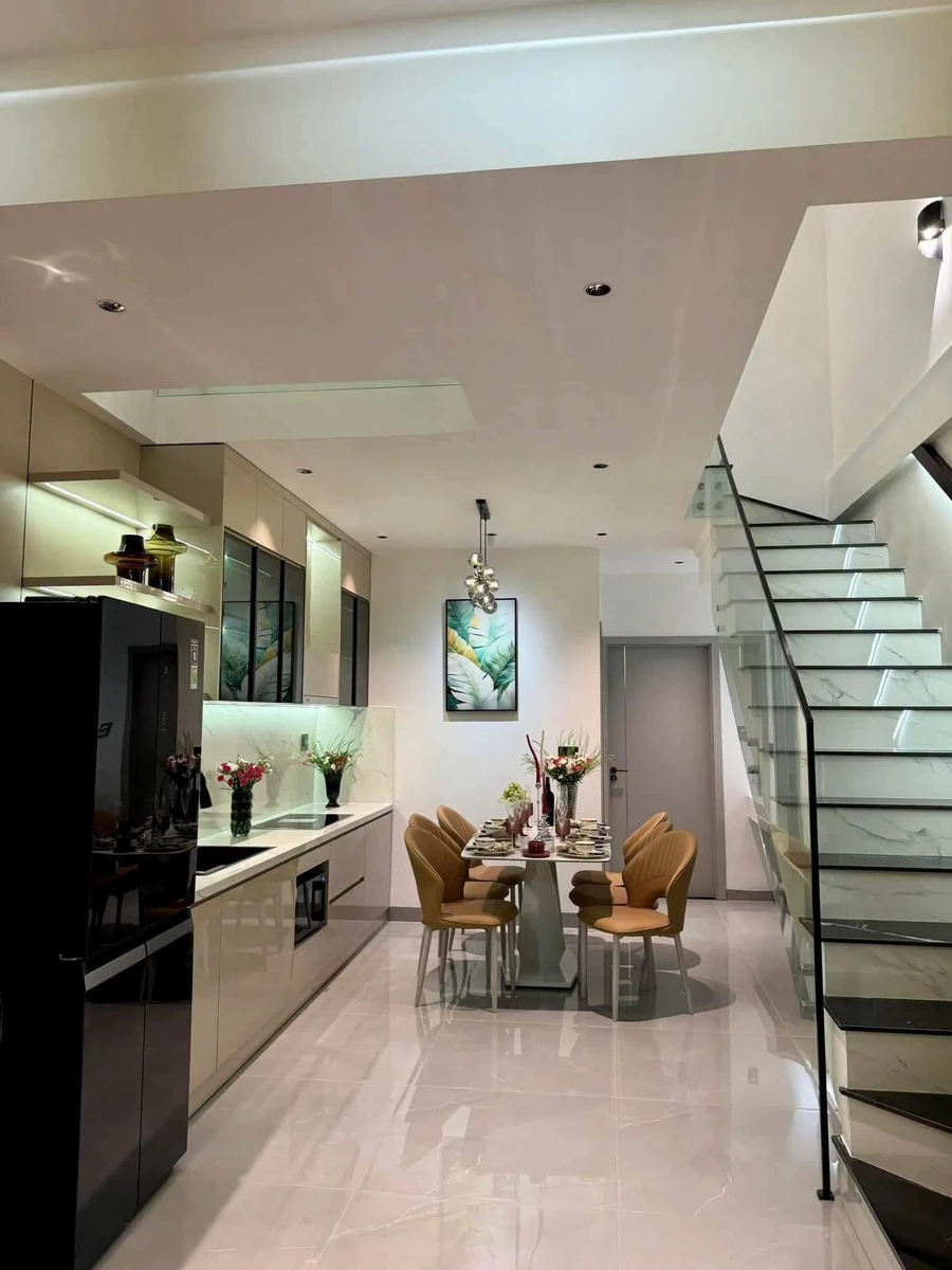 Villa 3 tầng 2 mặt tiền 76m² giá 4 tỷ 250 triệu TP Huế - Ảnh thu nhỏ 3