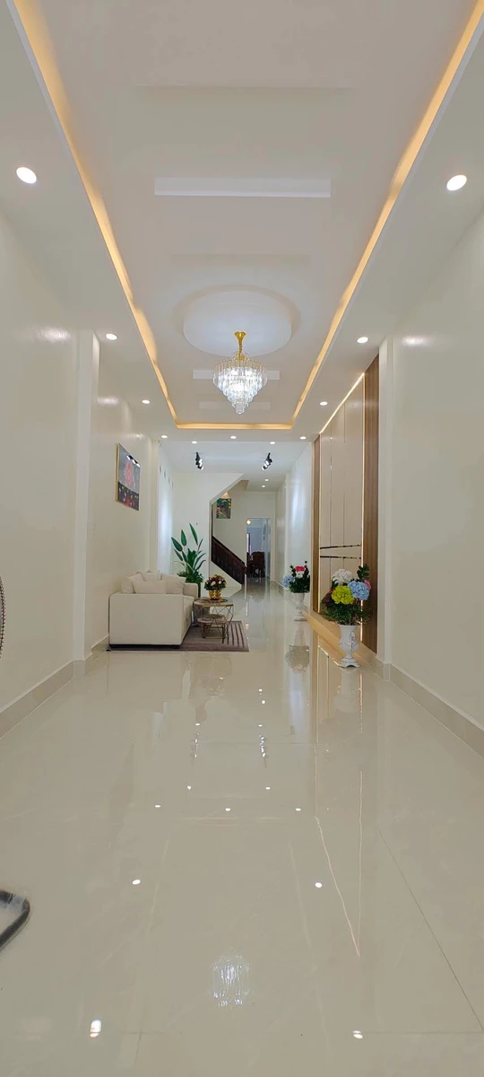 Bán nhà mặt tiền 4PN Huỳnh Tịnh Của Rạch Giá 2,6 tỷ - Ảnh thu nhỏ 3