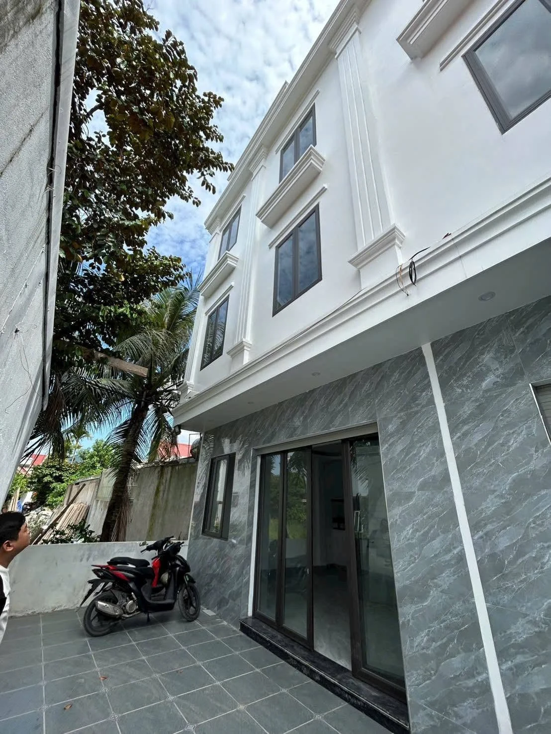 Bán nhà phố 54m2 x 3 tầng Hàng Tổng 2.69 tỷ - Ảnh 1