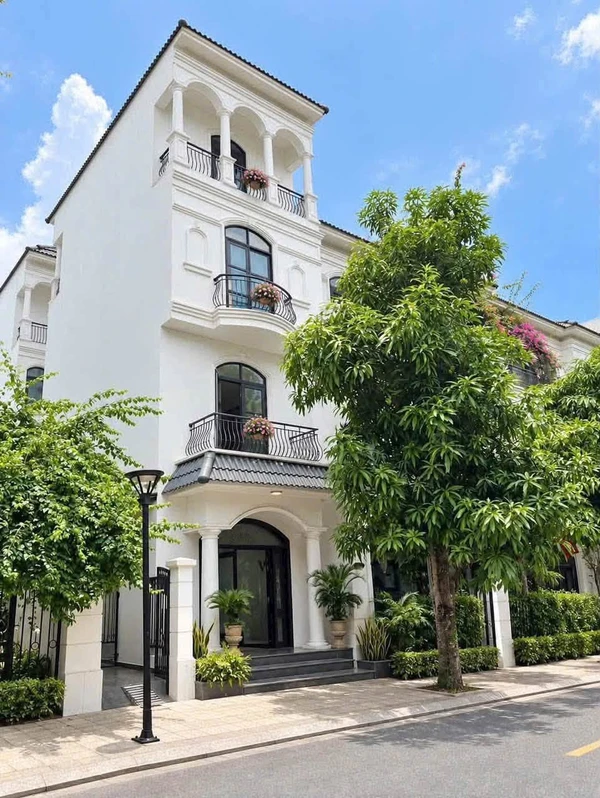 Bán đất mặt tiền đường nhựa 392m² Nhà Bè 5x20x