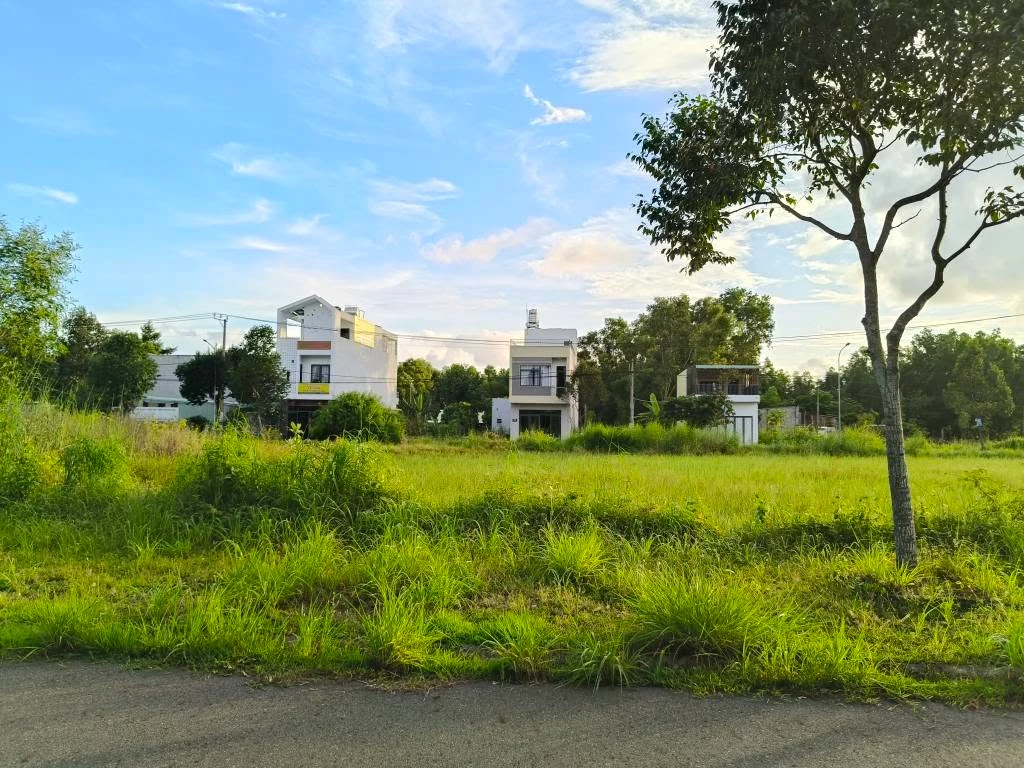 Bán lô đất mặt tiền Nguyễn Quyền 87,5m² Bà Rịa - Ảnh thu nhỏ 2