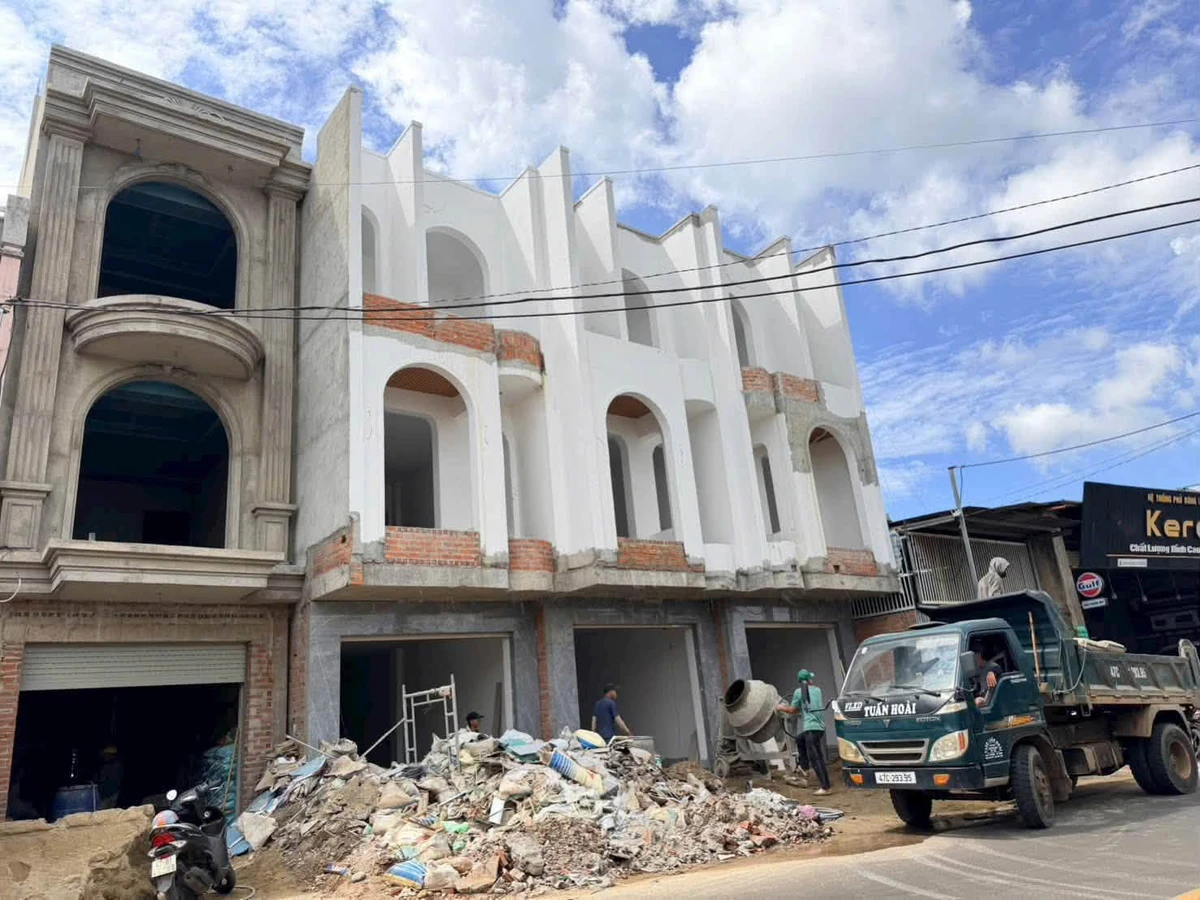 Bán nhà 3 lầu mặt tiền Hùng Vương, 68m2, 7.35 tỷ - Ảnh thu nhỏ 2