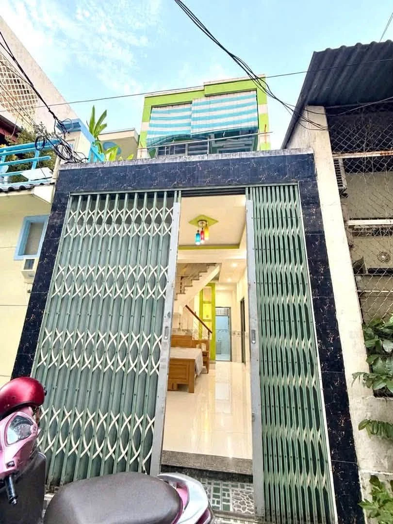 Bán nhà 2 tầng 32m² 3 tỷ Quận 12 gần Lam Sơn - Ảnh 1