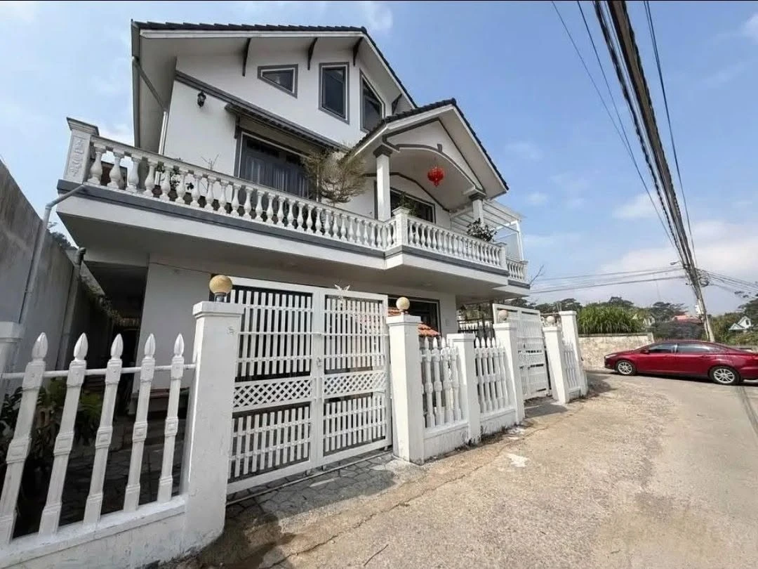 Bán biệt thự 208m² 3PN Hùng Vương Đà Lạt 12 tỷ - Ảnh 1