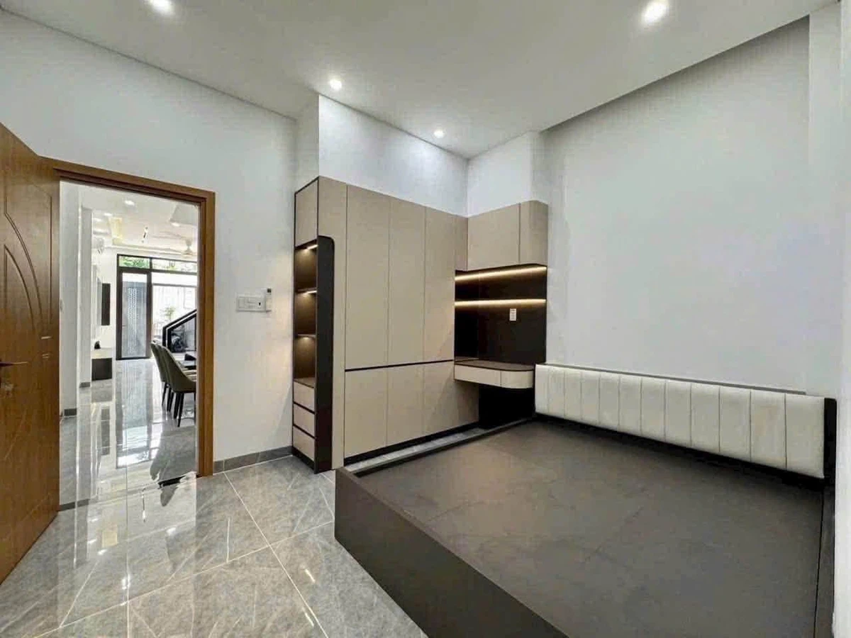 Bán nhà lầu 4.5x16m gần Hương Lộ 15, 1.69 tỷ, Bình Chánh - Ảnh thu nhỏ 5