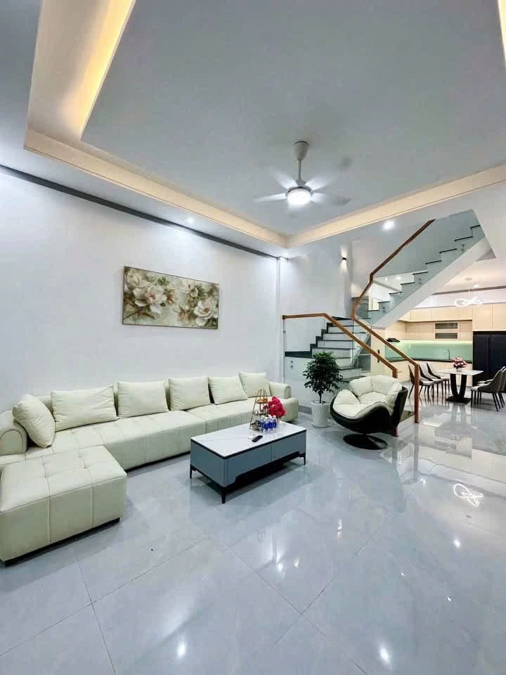 Bán nhà hẻm Y Wang 5x21,5m 210m² 3 phòng Bình Tân - Ảnh thu nhỏ 2