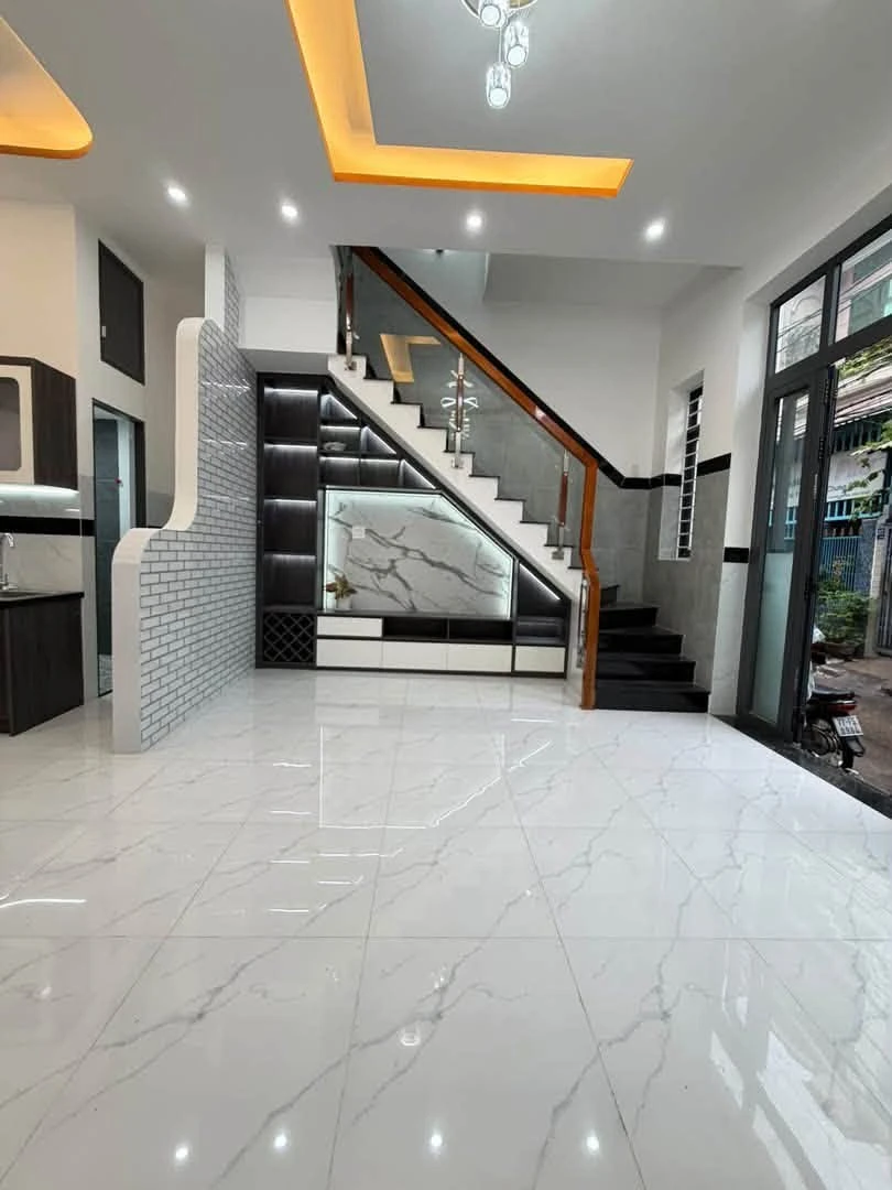 Nhà góc 2 tầng, 2PN, 40m² Đống Đa 2,69 tỷ - Ảnh thu nhỏ 3