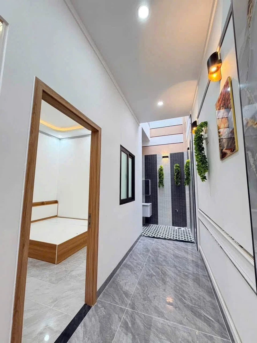 Bán nhà 1 trệt 2 lầu 211m2, Hoàng Minh Chánh, 5.5 tỷ - Ảnh thu nhỏ 4