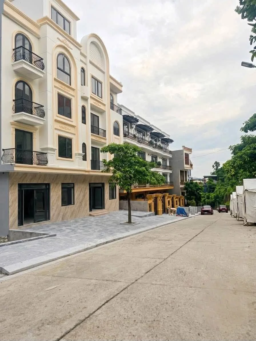 Bán nhà 5 phòng ngủ 62m² giá 5.6 tỷ Quận 12 - Ảnh thu nhỏ 2