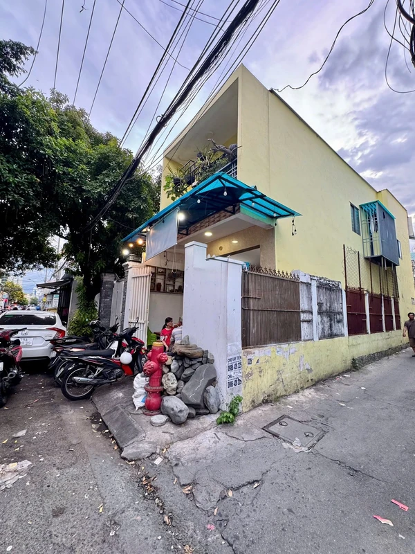 Bán nhà 2 tầng 65,8m² 2PN mặt tiền Nha Trang 6 tỷ