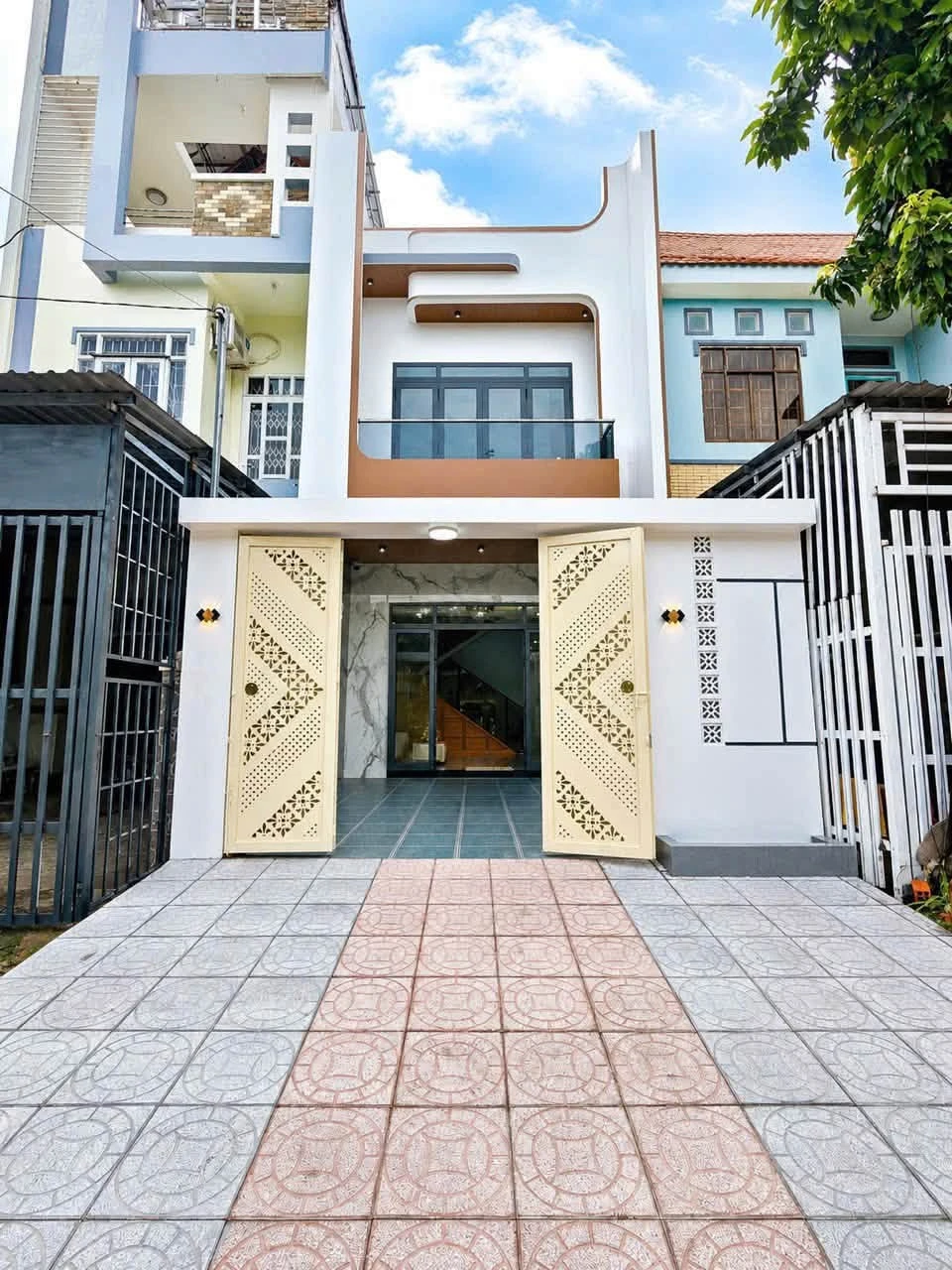 Bán nhà mặt tiền 5x25m, 4PN Rạch Giá, An Giang 4 tỷ 350 triệu - Ảnh 1