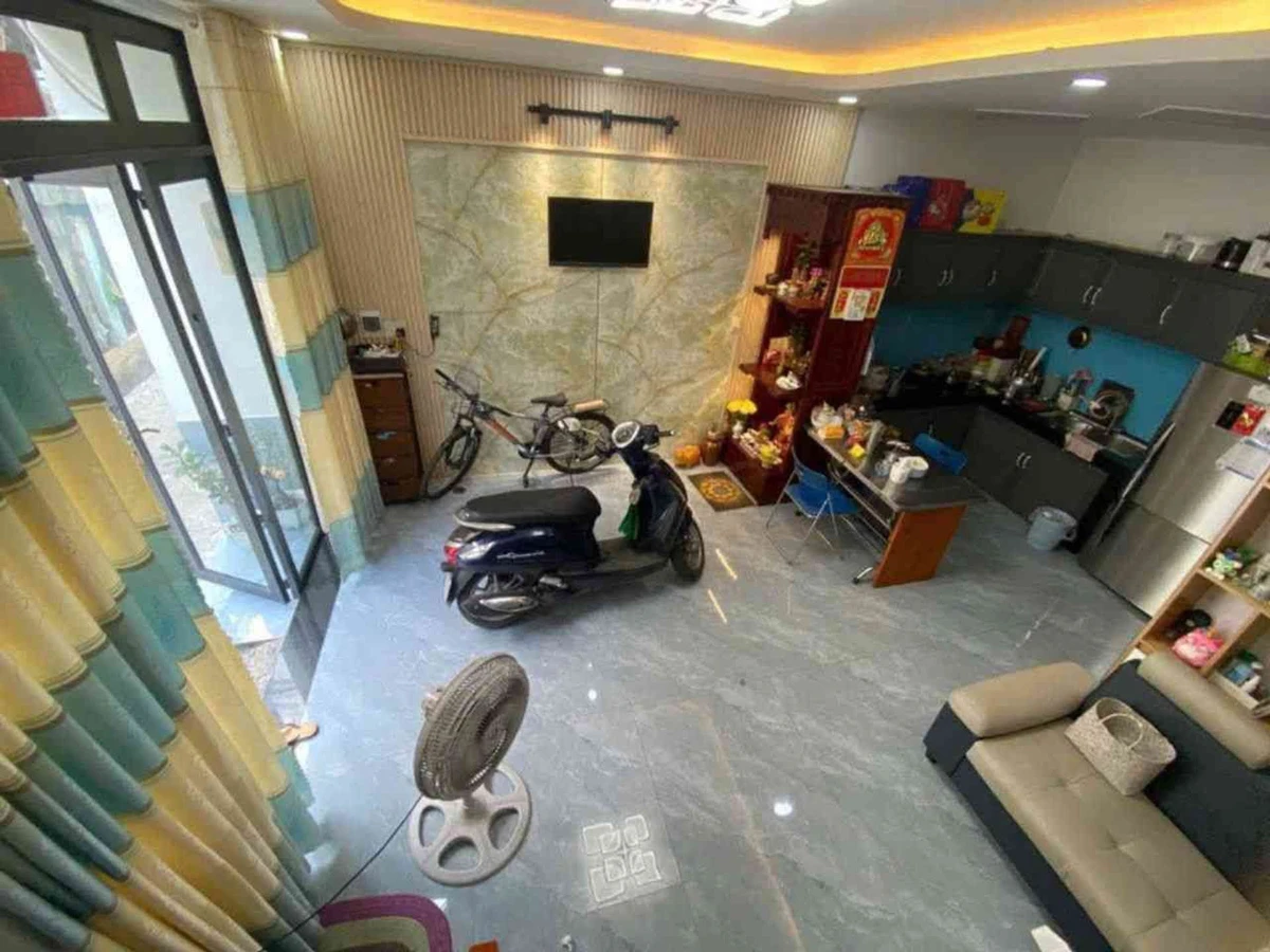 Bán nhà hẻm xe hơi 35m2, 1 trệt 1 lầu, 2PN, Lê Thị Riêng, Thới An, Quận 12 - Ảnh thu nhỏ 2