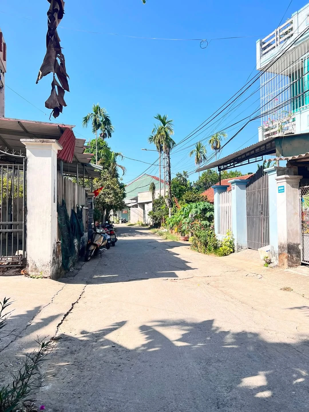 Bán nhà hẻm 126m² 1,5 tỷ Nguyễn Văn Linh Quảng Ngãi - Ảnh 1