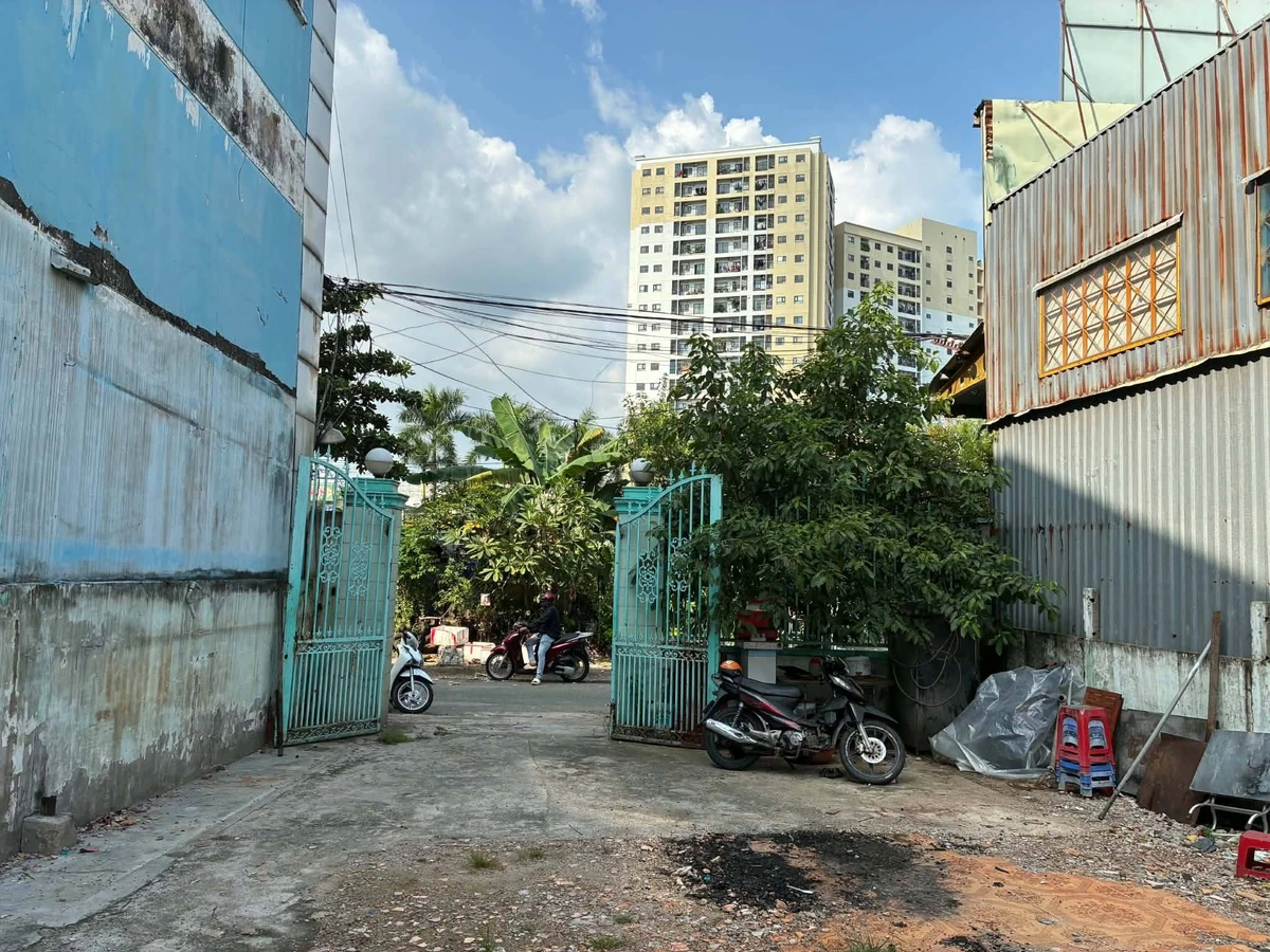 Bán lô đất 7,6x23m (174,8m2) mặt Xa lộ Hà Nội gần ngã tư Bình Thái, Thủ Đức, giá 16 tỷ - Ảnh thu nhỏ 5
