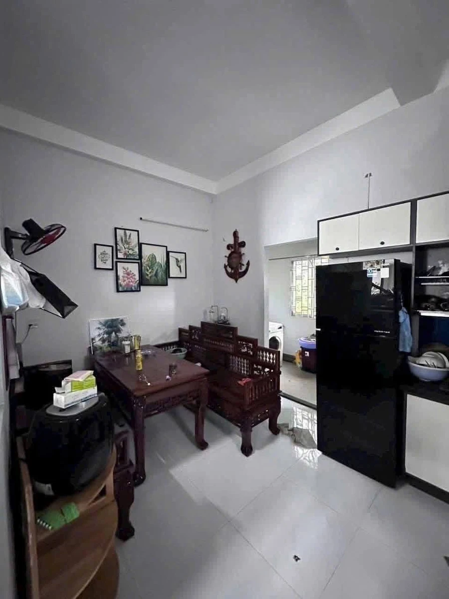 Bán nhà 1 trệt 1 lầu 70m2, 2 phòng ngủ, sổ hồng, Phong Nẫm, Phan Thiết - Ảnh thu nhỏ 2