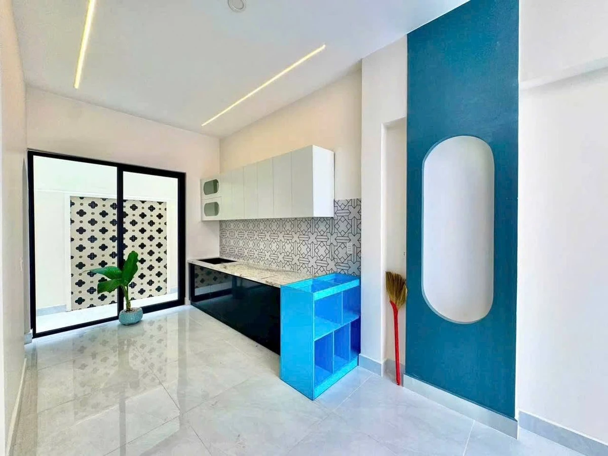 Bán nhà 1 trệt 1 lầu hẻm xe hơi 63m2 Trần Hưng Đạo, Đông Hòa, Dĩ An - Ảnh thu nhỏ 5