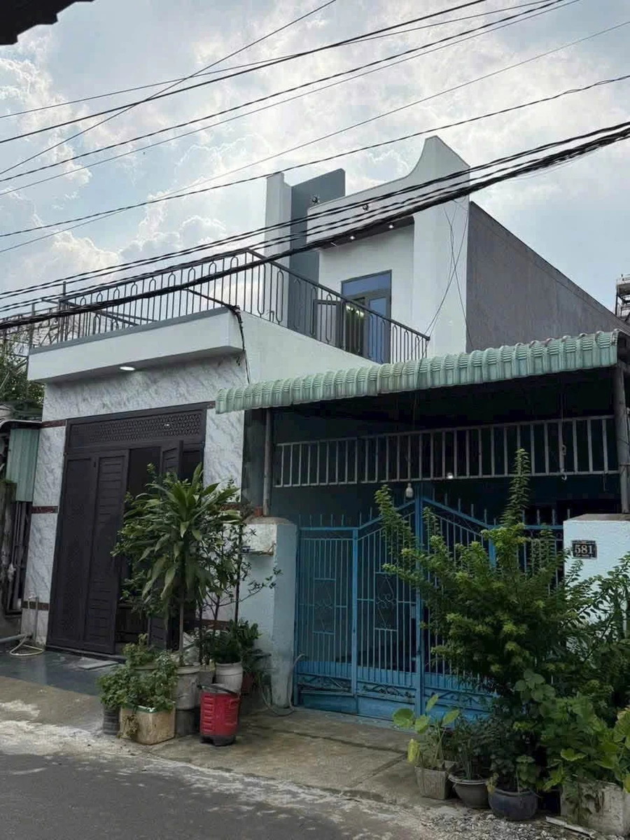 Bán nhà 1 trệt 1 lầu 92m² Mỹ Hạnh Nam, Long An 2.5 tỷ - Ảnh 1