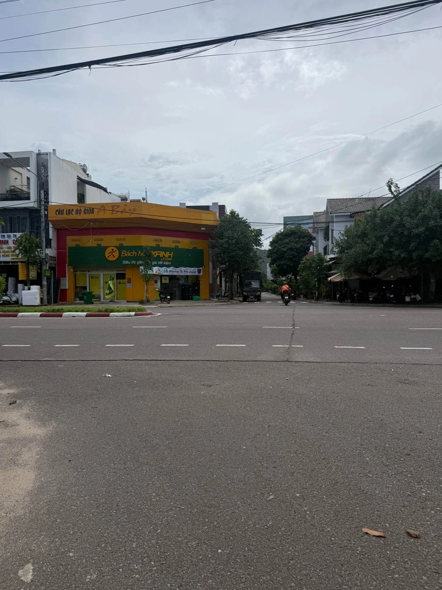 Nhà mặt tiền Quy Nhơn 80m2, 3 PN, 3,9 tỷ - Ảnh thu nhỏ 3