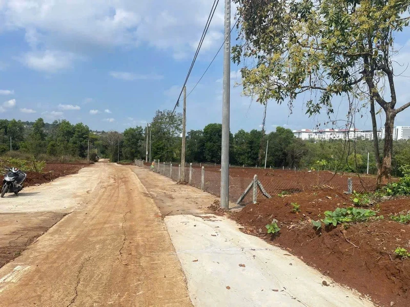 Bán 2 lô đất 120m² Buôn Ma Thuột 2,2-2,4 tỷ