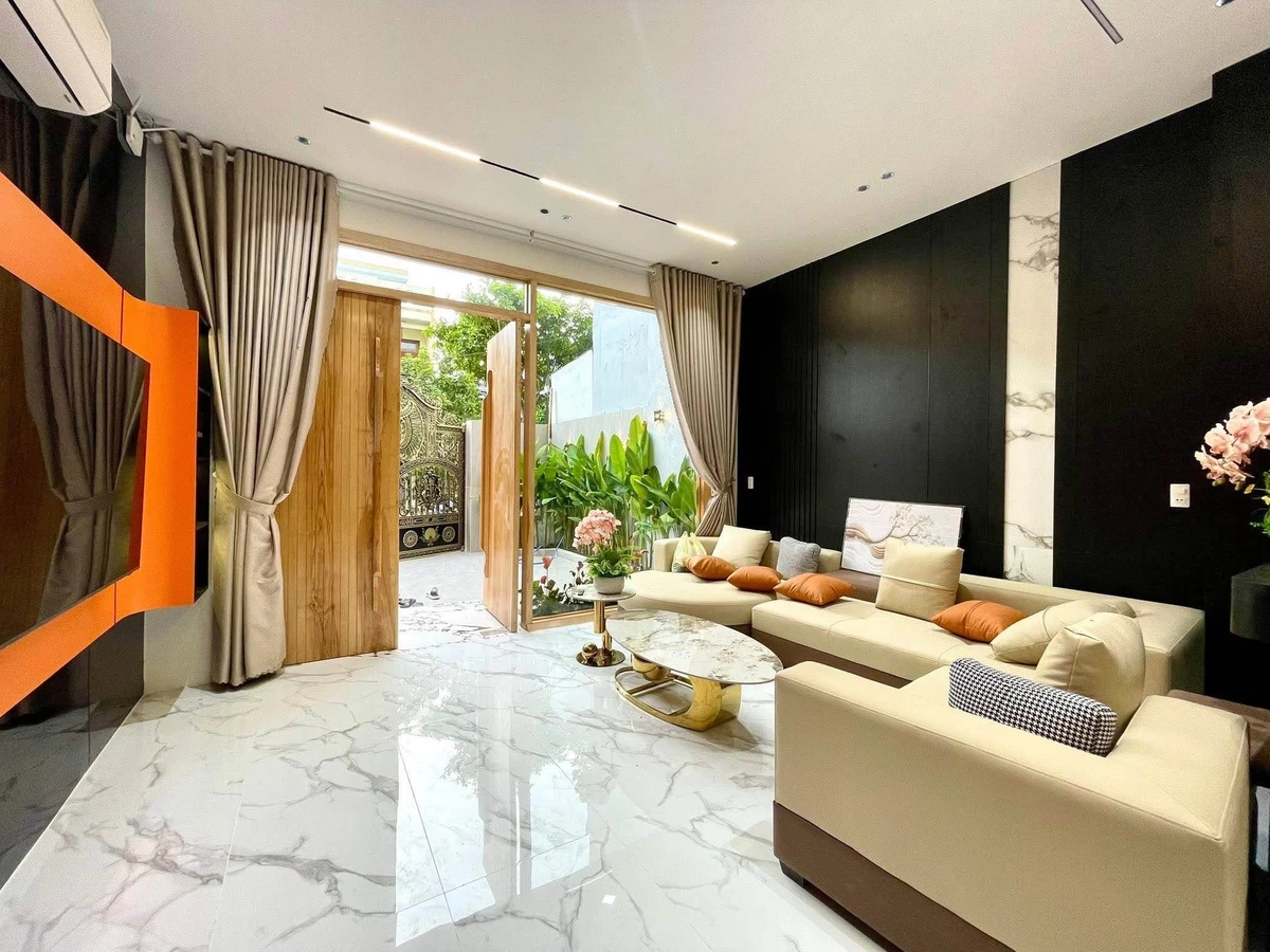 Bán nhà 3 tầng 4PN 4WC 90m2 Hoà Xuân, giá 6 tỷ - Ảnh thu nhỏ 4