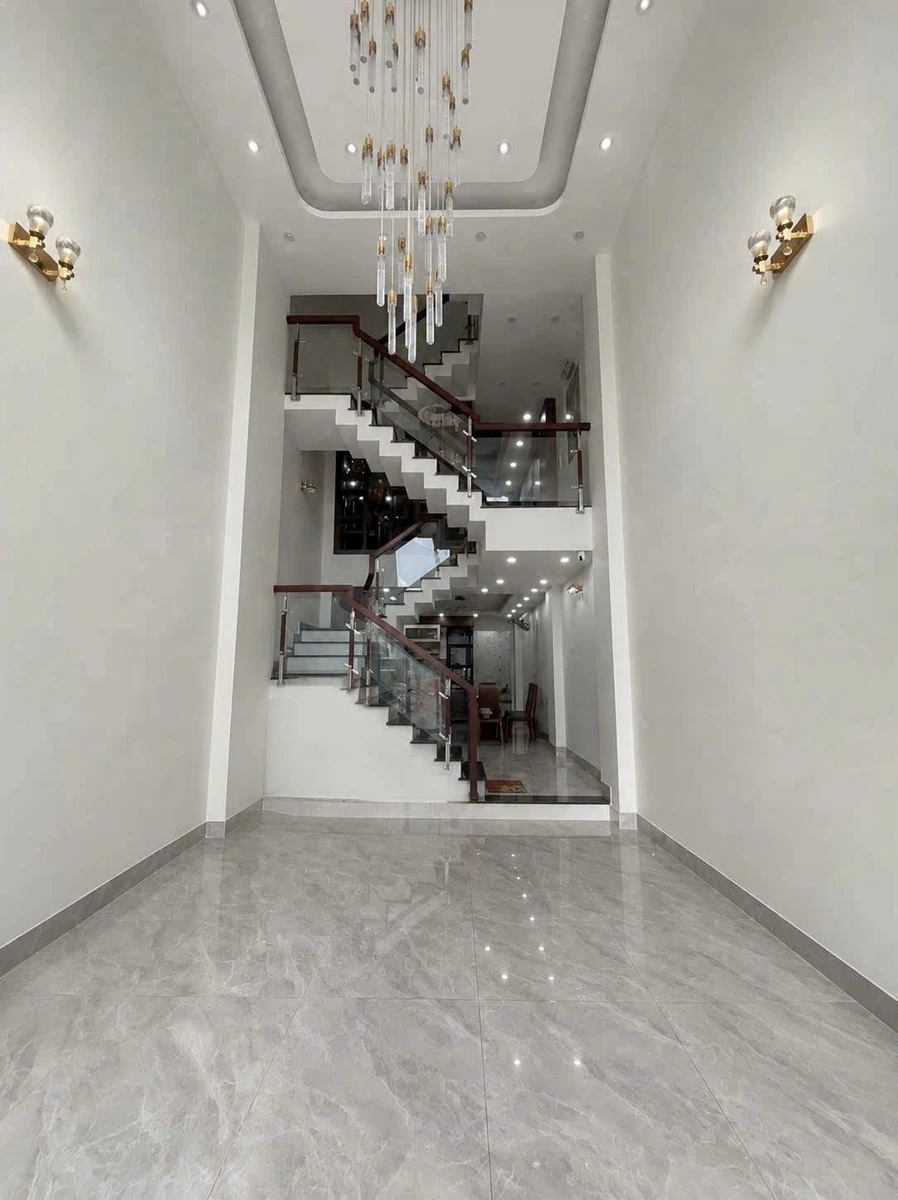 Bán nhà 5 tầng 4x15m, 5 phòng ngủ, hẻm xe hơi, sổ hồng riêng tại Bình Tân - Ảnh thu nhỏ 2