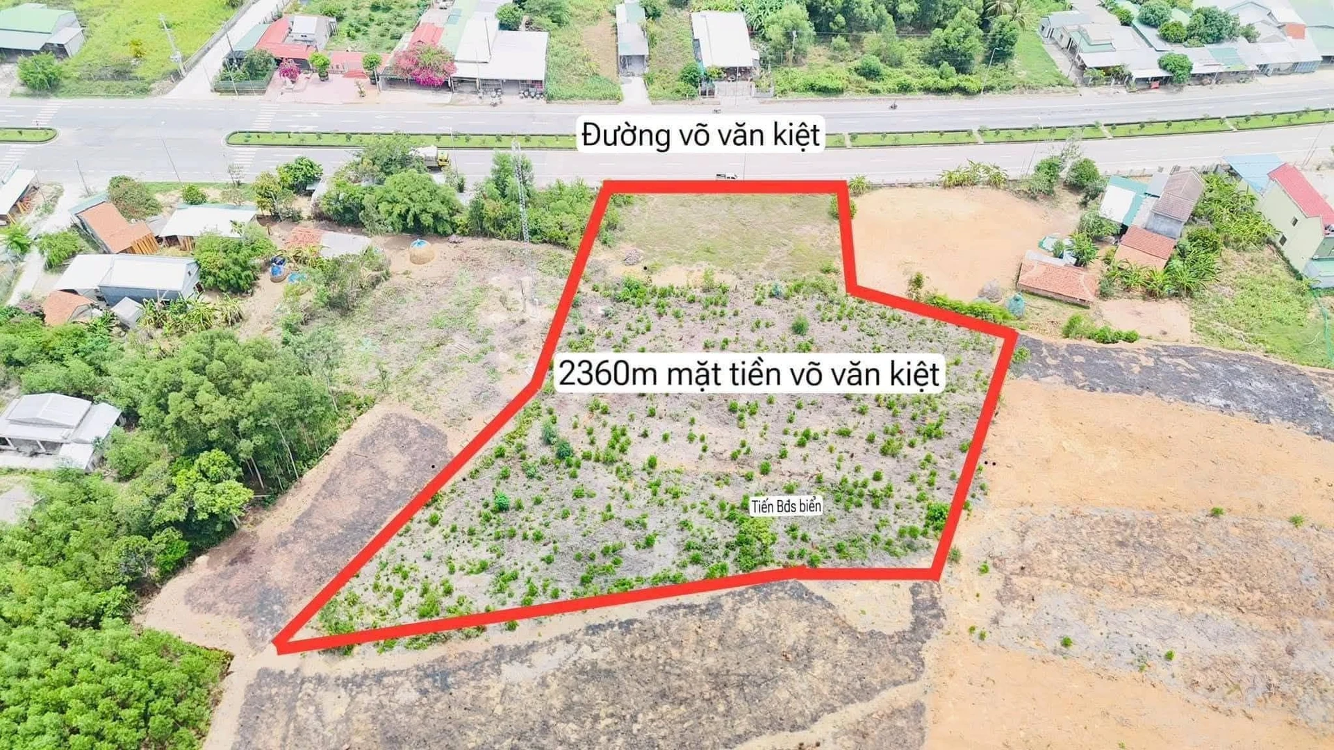 Bán đất mặt tiền Võ Văn Kiệt 2360m2, kinh doanh tốt - Ảnh 1