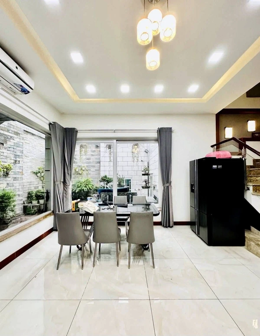 Bán biệt thự 4 tầng 142m2, 8PN, full nội thất, khu sân bay Tân Bình - Ảnh thu nhỏ 4