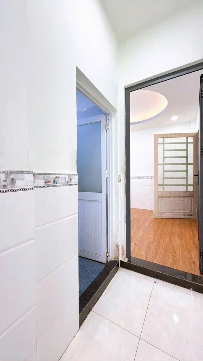 Bán nhà 2 tấm 39m² Đoàn Văn Bơ, Quận 4 - Ảnh thu nhỏ 2