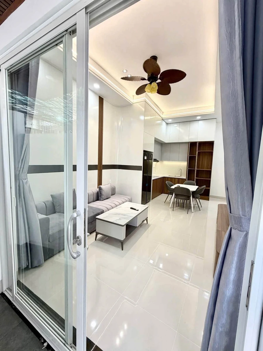 Bán nhà đẹp hẻm ô tô đường Đặng Nguyên Cẩn 88m2 giá 2,65 tỷ, đang cho thuê 12 triệu/tháng - Ảnh thu nhỏ 3