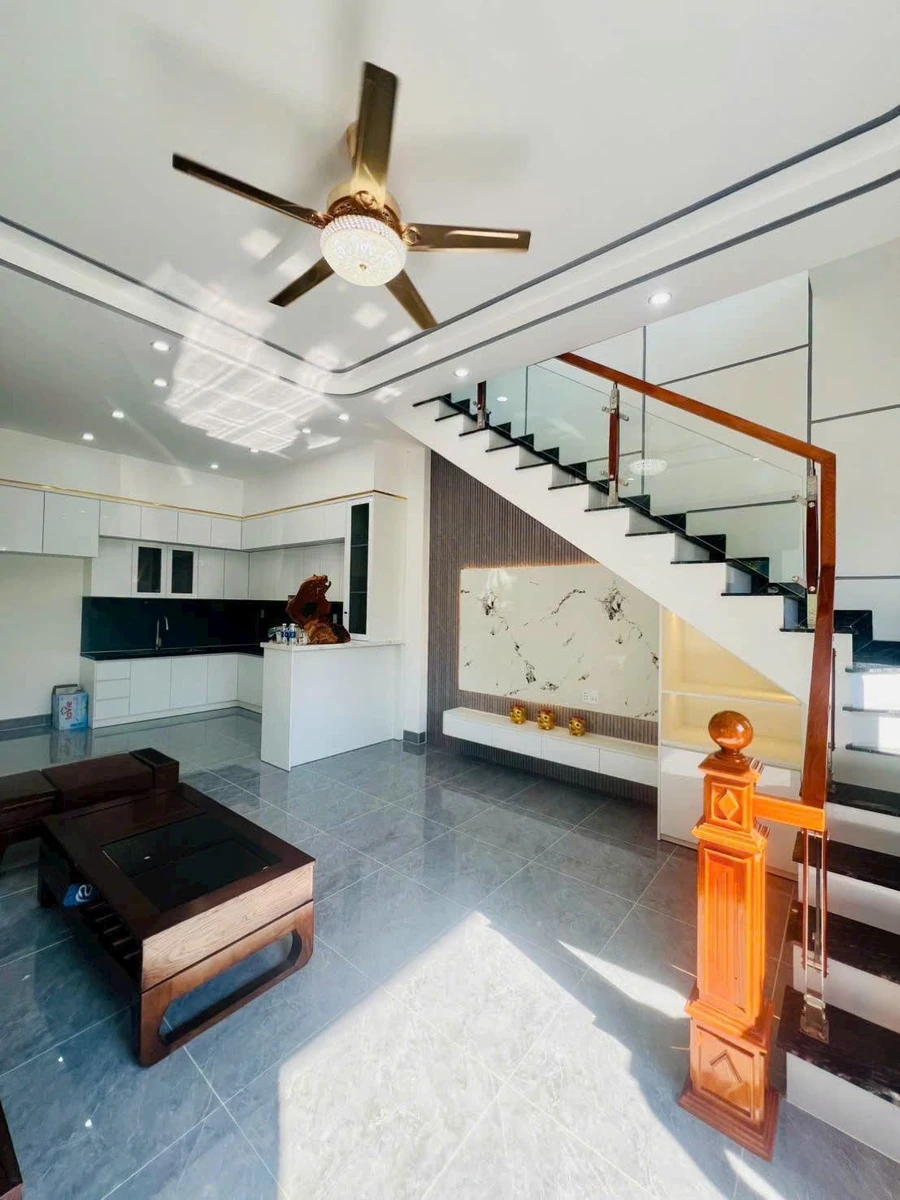 Bán nhà trệt lầu mái thái Phú Mỹ 110m² 3 phòng ngủ 3.9 tỷ - Ảnh thu nhỏ 4