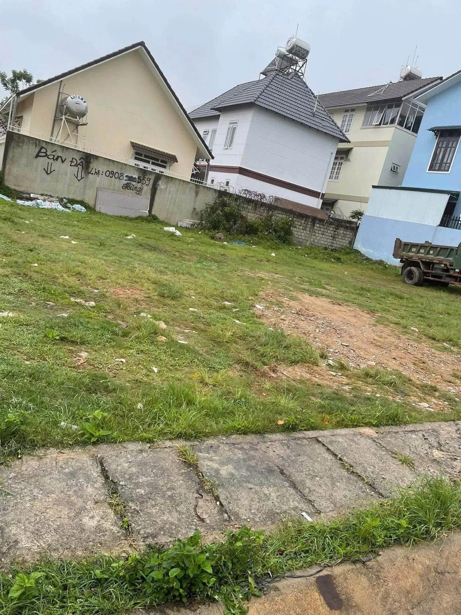 Bán đất biệt thự 200m² Trần Anh Tông Đà Lạt 10,2 tỷ - Ảnh thu nhỏ 2