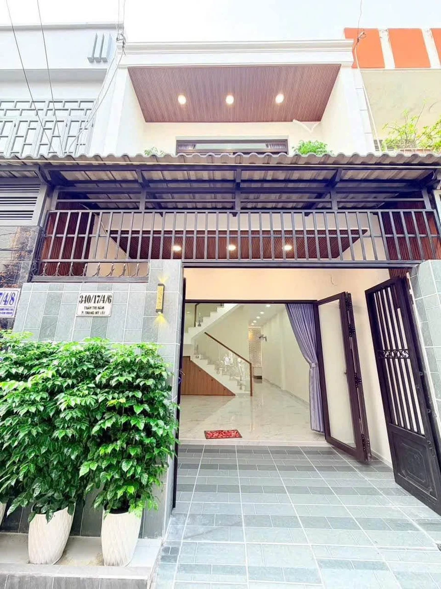 Bán nhà 1 trệt 1 lầu 3PN sổ hồng riêng hẻm 340 Lâm Thị Hố, Tân Chánh Hiệp, Quận 12 - Ảnh 1