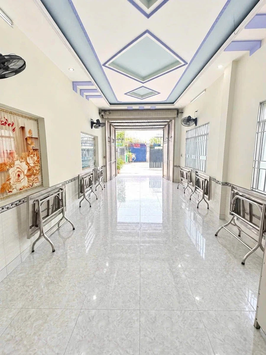 Bán nhà mặt tiền Nguyễn Văn Tỏ Biên Hòa 100m², 3PN, 6,1 tỷ - Ảnh 1