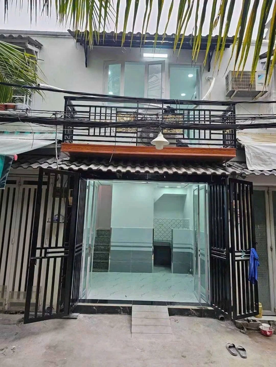 Bán nhà hẻm 994 Huỳnh Tấn Phát, Phường Bình Thuận, Quận 7, 15m2, 1 trệt 1 lầu, giá 890 triệu - Ảnh 1