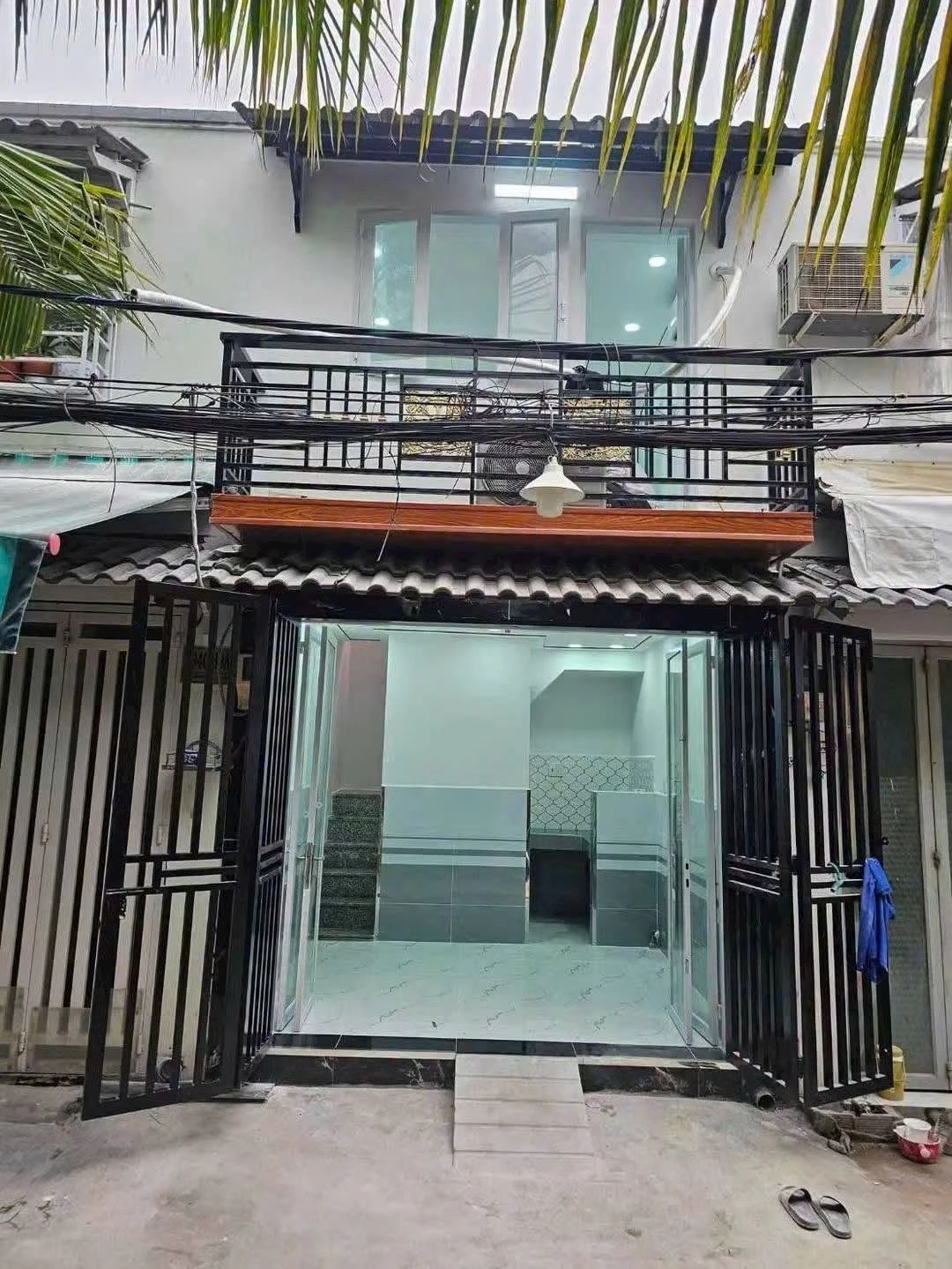 Bán nhà hẻm 994 Huỳnh Tấn Phát, Phường Bình Thuận, Quận 7, 15m2, 1 trệt 1 lầu, giá 890 triệu - Ảnh 1