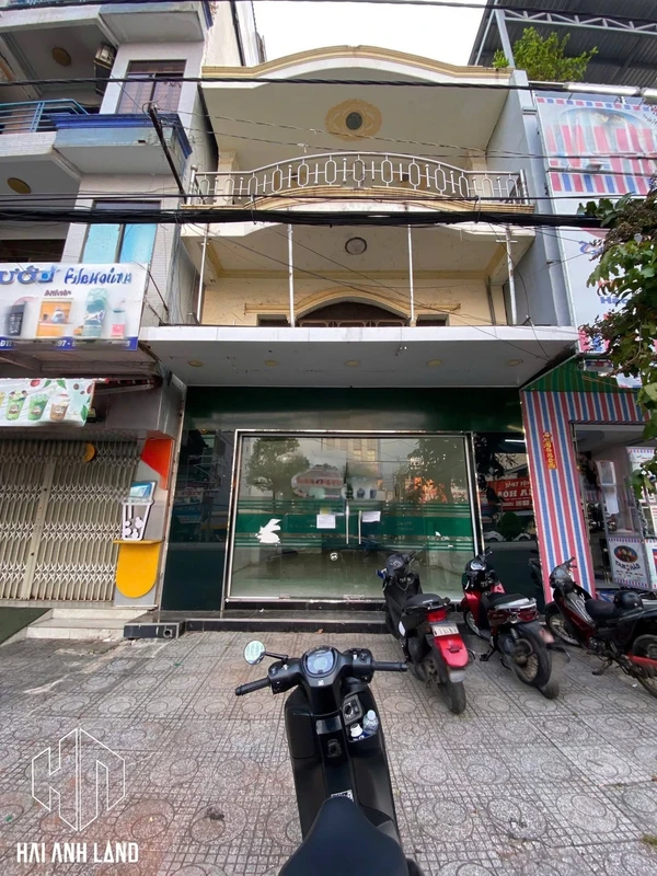 Cho thuê nhà mặt tiền đường Trần Phú, Rạch Giá, An Giang 138m2, 30 triệu/tháng