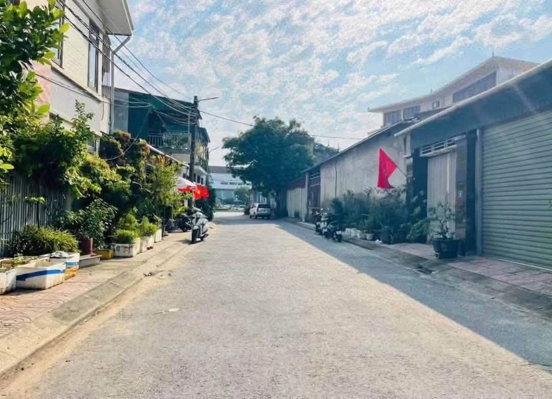Bán lô góc 180m2 đường 32 Lê Nin Nghi Phú 7.9 tỷ - Ảnh thu nhỏ 3