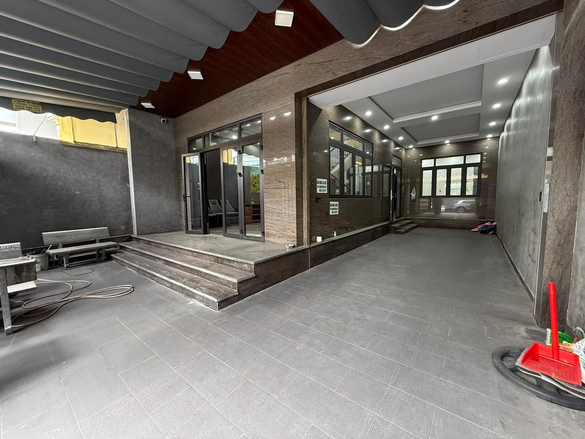 Bán Biệt Thự 200m2 gần Khu Dân Cư Tân Phong 7 tỷ 900 triệu - Ảnh thu nhỏ 3