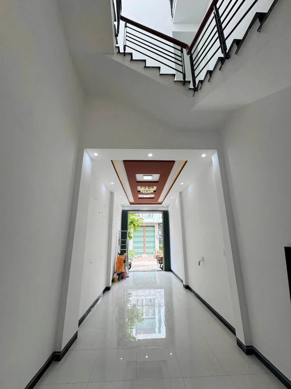 Bán nhà mặt tiền Đội Cấn 72,85m² 4 tỷ 7 - Ảnh 1
