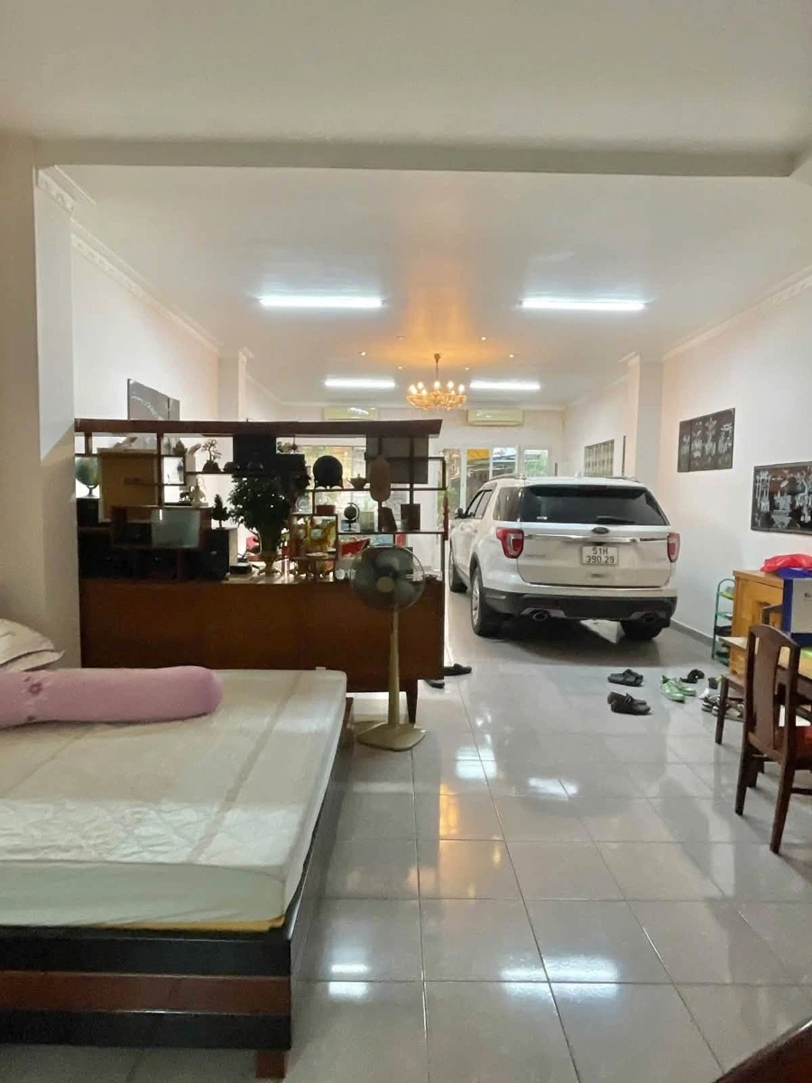 Bán nhà 5PN 110m2 hẻm 10m Thành Thái, Q.10 - Ảnh thu nhỏ 2
