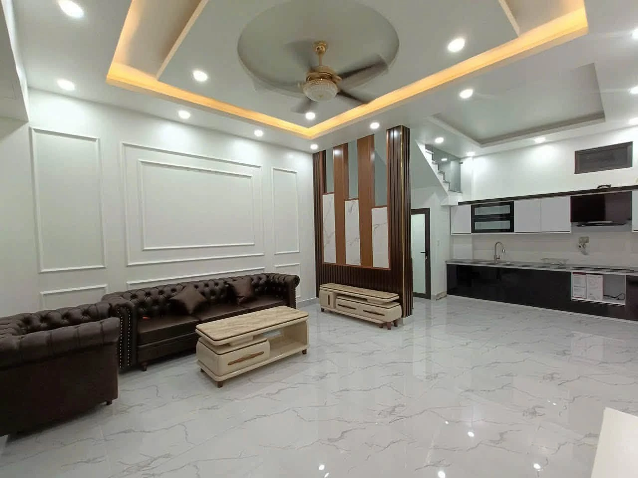 Bán nhà riêng Hải Thành 2, 40m², 2 tỷ 2, ngõ ô tô - Ảnh 1