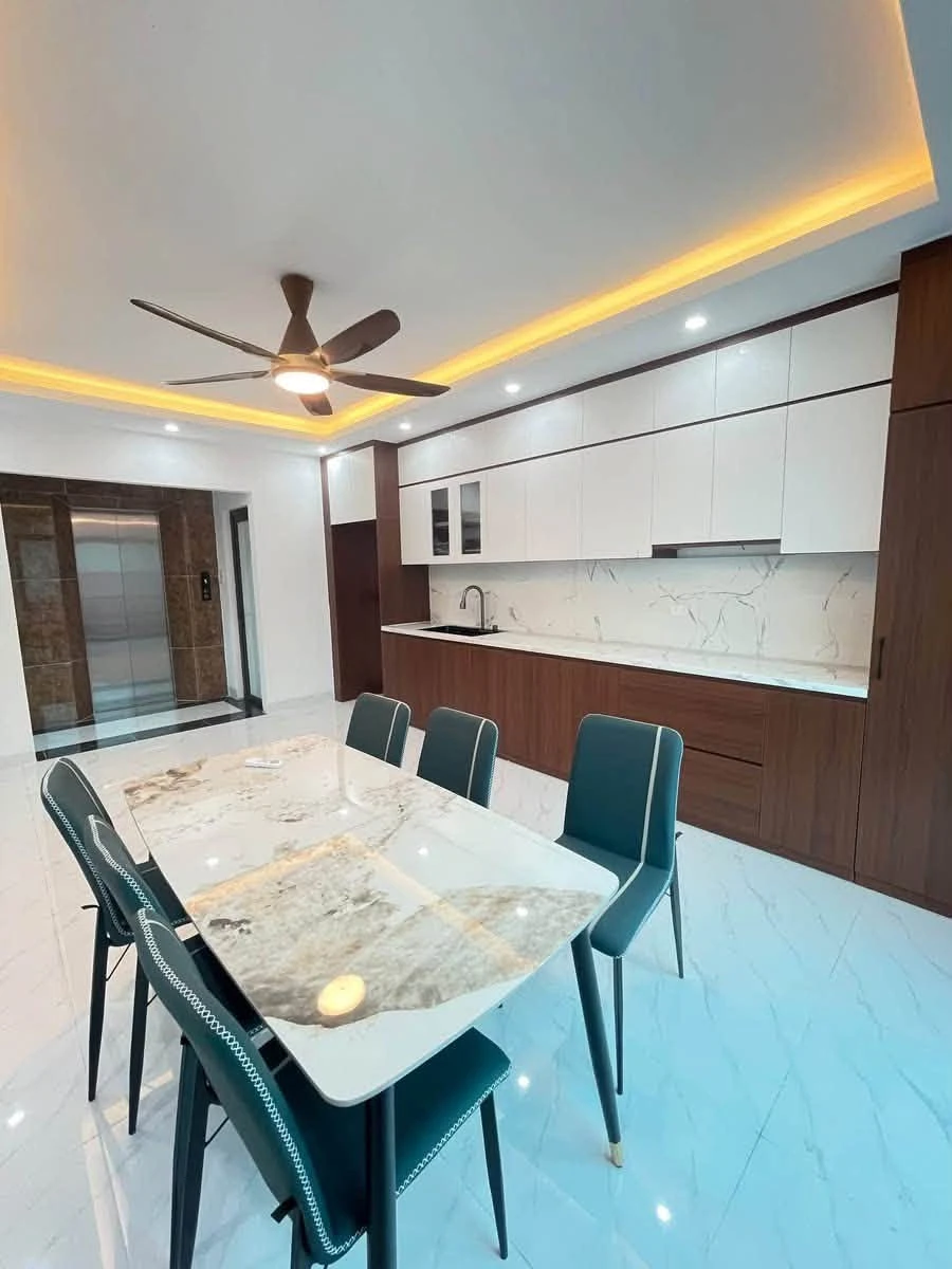Nhà bán 6 tầng thang máy 45m2 Tây Mỗ Hà Nội 8.8 tỷ - Ảnh thu nhỏ 2