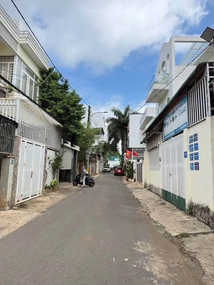 Bán nhà Hương Lộ 2, 4x14, giá 3.3 tỷ, Bình Tân shinmaxk - Ảnh 1