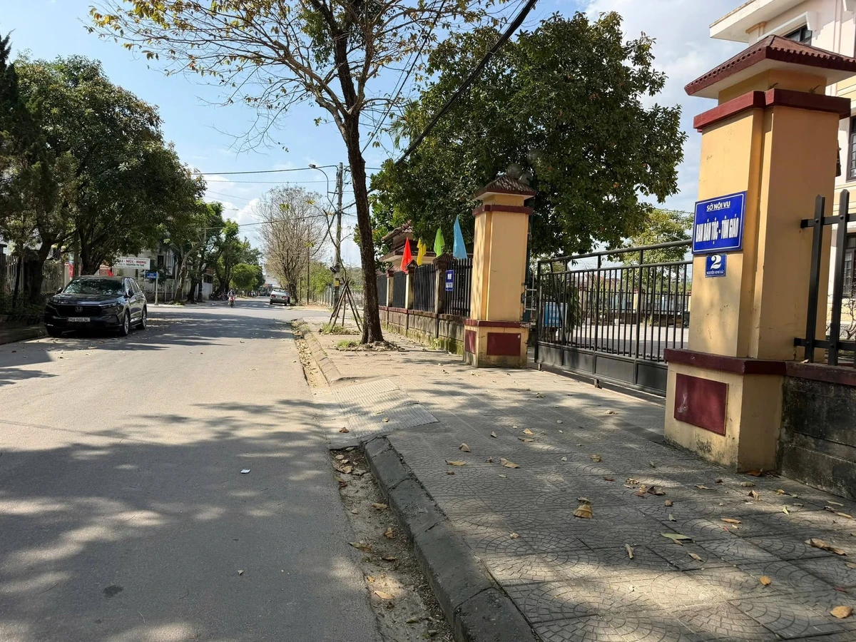 Bán đất mặt tiền Hà Huy Giáp Huế 167m², 8 tỷ - Ảnh 1