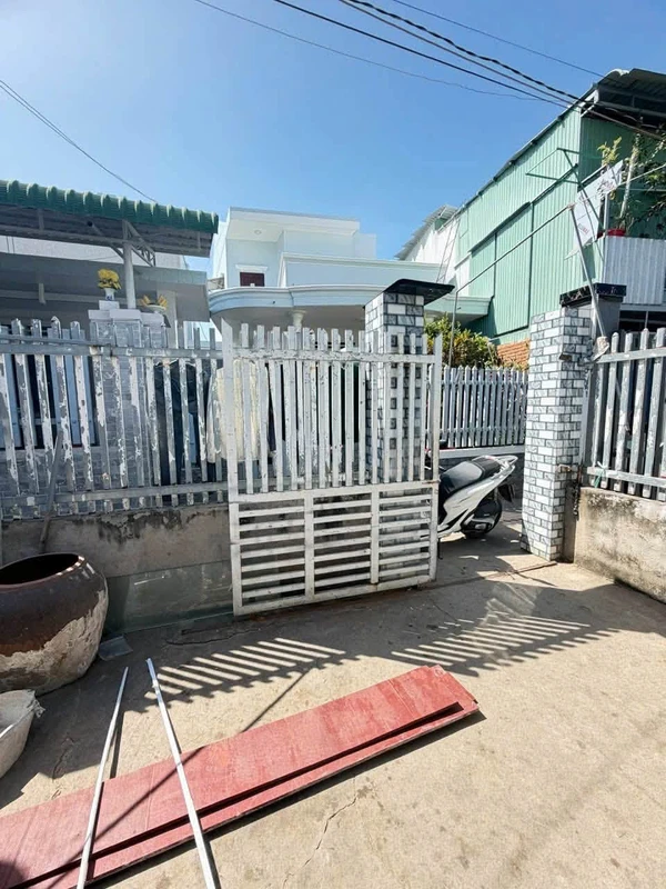Bán nhà cấp 4 trung tâm Phan Thiết 74m², giá 990 triệu